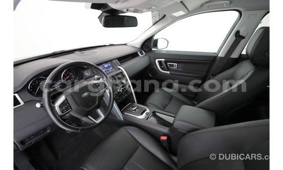 Sayi Imported Land Rover Discovery White Mota in Import - Dubai a Ashanti Sayi Imported Land Rover Discovery White Mota in Import - Dubai a Ashanti