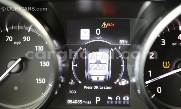 Sayi Imported Land Rover Discovery White Mota in Import - Dubai a Ashanti Sayi Imported Land Rover Discovery White Mota in Import - Dubai a Ashanti