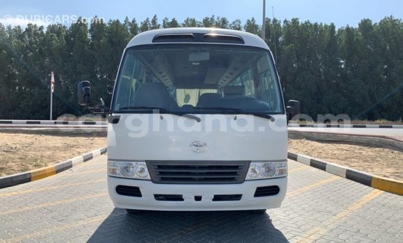 Sayi Imported Toyota Coaster White Mota in Import - Dubai a Ashanti Sayi Imported Toyota Coaster White Mota in Import - Dubai a Ashanti