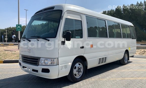 Sayi Imported Toyota Coaster White Mota in Import - Dubai a Ashanti Sayi Imported Toyota Coaster White Mota in Import - Dubai a Ashanti