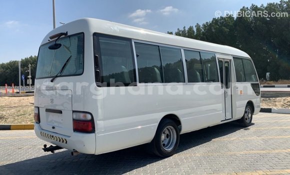 Sayi Imported Toyota Coaster White Mota in Import - Dubai a Ashanti Sayi Imported Toyota Coaster White Mota in Import - Dubai a Ashanti