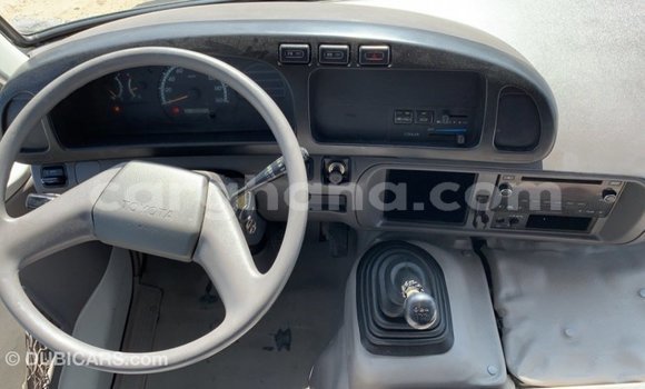 Sayi Imported Toyota Coaster White Mota in Import - Dubai a Ashanti Sayi Imported Toyota Coaster White Mota in Import - Dubai a Ashanti
