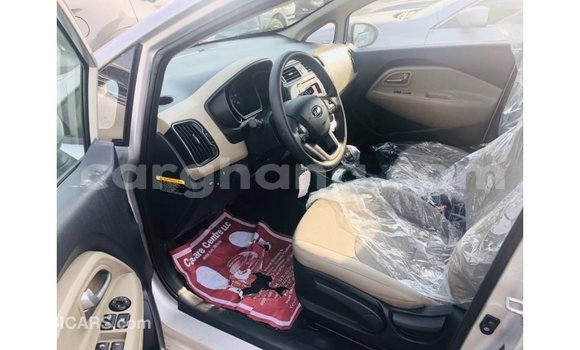 Ra Imported Kia Rio Miiran Ọkọ̀ in Import - Dubai ni Ashanti Ra Imported Kia Rio Miiran Ọkọ̀ in Import - Dubai ni Ashanti