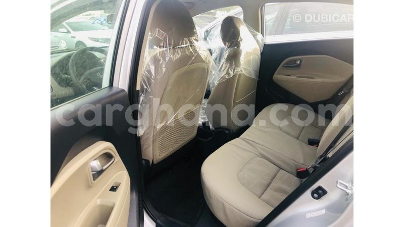 Big with watermark kia rio ashanti import dubai 18005