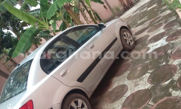 Sayi Na hannu Kia Rio Azurfa Mota in Accra a Greater Accra Sayi Na hannu Kia Rio Azurfa Mota in Accra a Greater Accra