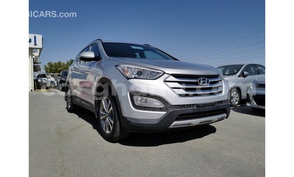 Buy Import Hyundai Santa Fe Other Car in Import - Dubai in Ashanti Buy Import Hyundai Santa Fe Other Car in Import - Dubai in Ashanti