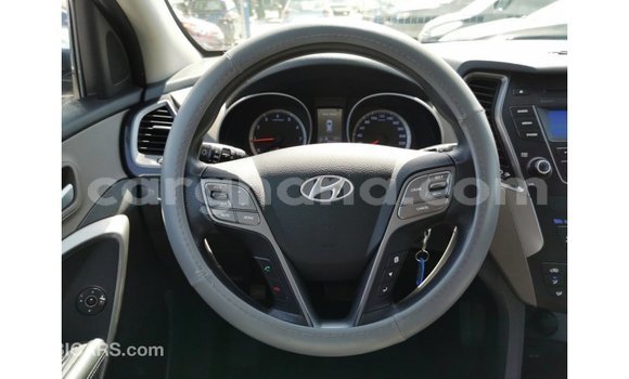 Buy Import Hyundai Santa Fe Other Car in Import - Dubai in Ashanti Buy Import Hyundai Santa Fe Other Car in Import - Dubai in Ashanti