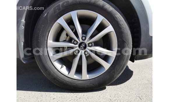 Buy Import Hyundai Santa Fe Other Car in Import - Dubai in Ashanti Buy Import Hyundai Santa Fe Other Car in Import - Dubai in Ashanti