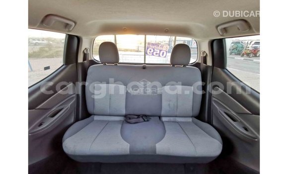Ra Imported Mitsubishi L200 funfun Ọkọ̀ in Import - Dubai ni Ashanti Ra Imported Mitsubishi L200 funfun Ọkọ̀ in Import - Dubai ni Ashanti
