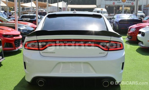 Ra Imported Dodge Charger funfun Ọkọ̀ in Import - Dubai ni Ashanti Ra Imported Dodge Charger funfun Ọkọ̀ in Import - Dubai ni Ashanti