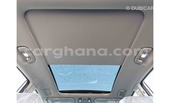 Buy Import Kia Sportage White Car in Import - Dubai in Ashanti Buy Import Kia Sportage White Car in Import - Dubai in Ashanti