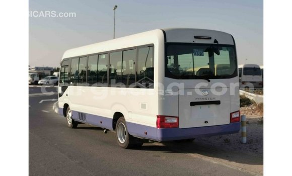 Buy Import Toyota Coaster White Car in Import - Dubai in Ashanti Buy Import Toyota Coaster White Car in Import - Dubai in Ashanti