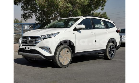 Buy Import Toyota Rush White Car in Import - Dubai in Ashanti Buy Import Toyota Rush White Car in Import - Dubai in Ashanti