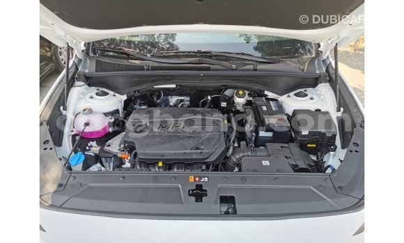 Ra Imported Hyundai Santa Fe funfun Ọkọ̀ in Import - Dubai ni Ashanti Ra Imported Hyundai Santa Fe funfun Ọkọ̀ in Import - Dubai ni Ashanti