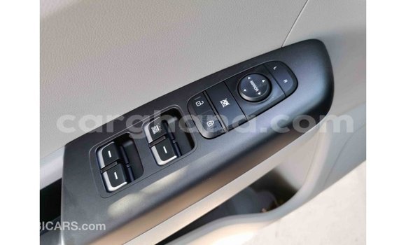 Sayi Imported Kia Sportage Blue Mota in Import - Dubai a Ashanti Sayi Imported Kia Sportage Blue Mota in Import - Dubai a Ashanti