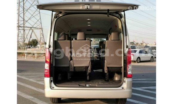 Ra Imported Toyota Hiace Miiran Ọkọ̀ in Import - Dubai ni Ashanti Ra Imported Toyota Hiace Miiran Ọkọ̀ in Import - Dubai ni Ashanti