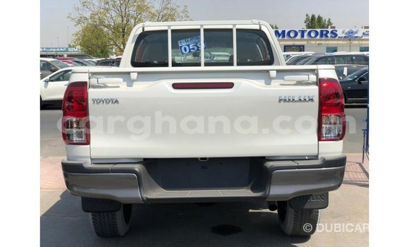 Buy Import Toyota Hilux White Car in Import - Dubai in Ashanti Buy Import Toyota Hilux White Car in Import - Dubai in Ashanti