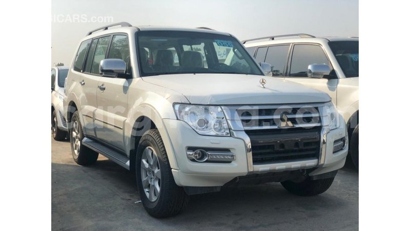 Big with watermark mitsubishi pajero ashanti import dubai 18083