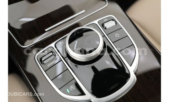 Ra Imported Mercedes-Benz A200 funfun Ọkọ̀ in Import - Dubai ni Ashanti Ra Imported Mercedes-Benz A200 funfun Ọkọ̀ in Import - Dubai ni Ashanti