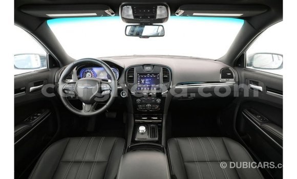 Buy Import Chrysler 300 Other Car in Import - Dubai in Ashanti Buy Import Chrysler 300 Other Car in Import - Dubai in Ashanti