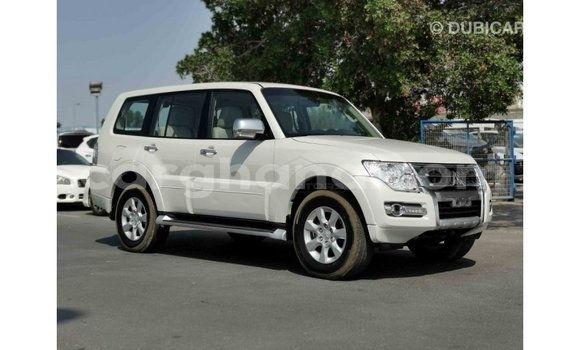 Buy Import Mitsubishi Pajero White Car in Import - Dubai in Ashanti Buy Import Mitsubishi Pajero White Car in Import - Dubai in Ashanti