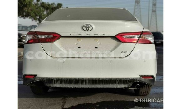 Ra Imported Toyota Camry funfun Ọkọ̀ in Import - Dubai ni Ashanti Ra Imported Toyota Camry funfun Ọkọ̀ in Import - Dubai ni Ashanti