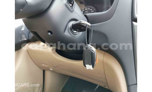 Sayi Imported Hyundai Accent White Mota in Import - Dubai a Ashanti Sayi Imported Hyundai Accent White Mota in Import - Dubai a Ashanti