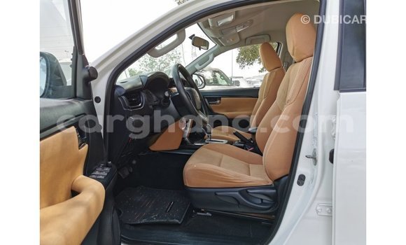 Buy Import Toyota Fortuner White Car in Import - Dubai in Ashanti Buy Import Toyota Fortuner White Car in Import - Dubai in Ashanti