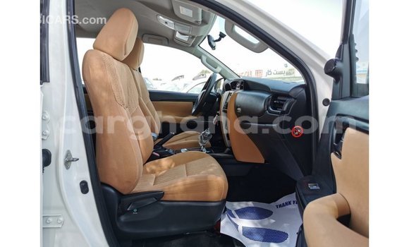 Buy Import Toyota Fortuner White Car in Import - Dubai in Ashanti Buy Import Toyota Fortuner White Car in Import - Dubai in Ashanti