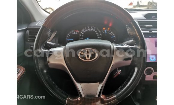 Sayi Imported Toyota Camry White Mota in Import - Dubai a Ashanti Sayi Imported Toyota Camry White Mota in Import - Dubai a Ashanti