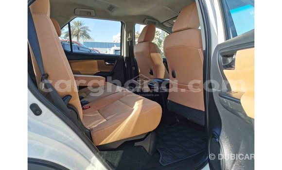 Buy Import Toyota Fortuner White Car in Import - Dubai in Ashanti Buy Import Toyota Fortuner White Car in Import - Dubai in Ashanti
