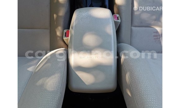 Ra Imported Toyota Corolla funfun Ọkọ̀ in Import - Dubai ni Ashanti Ra Imported Toyota Corolla funfun Ọkọ̀ in Import - Dubai ni Ashanti