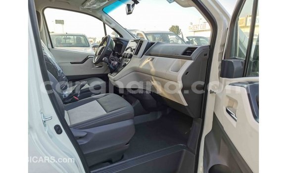 Ra Imported Toyota Hiace funfun Ọkọ̀ in Import - Dubai ni Ashanti Ra Imported Toyota Hiace funfun Ọkọ̀ in Import - Dubai ni Ashanti