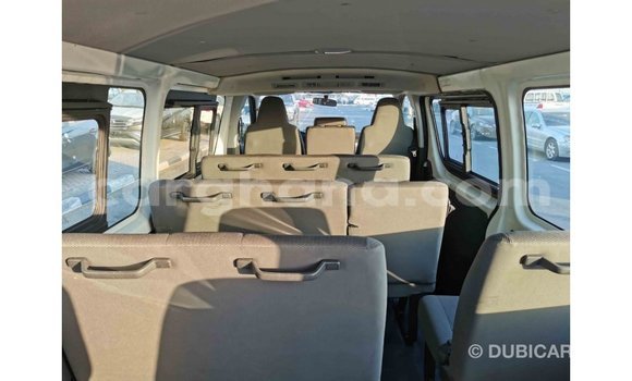 Sayi Imported Toyota Hiace White Mota in Import - Dubai a Ashanti Sayi Imported Toyota Hiace White Mota in Import - Dubai a Ashanti