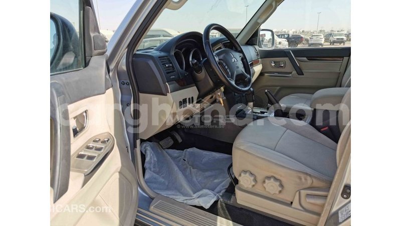 Big with watermark mitsubishi pajero ashanti import dubai 18164