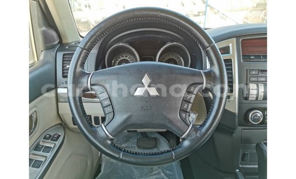Buy Import Mitsubishi Pajero White Car in Import - Dubai in Ashanti Buy Import Mitsubishi Pajero White Car in Import - Dubai in Ashanti