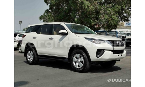 Buy Import Toyota Fortuner White Car in Import - Dubai in Ashanti Buy Import Toyota Fortuner White Car in Import - Dubai in Ashanti