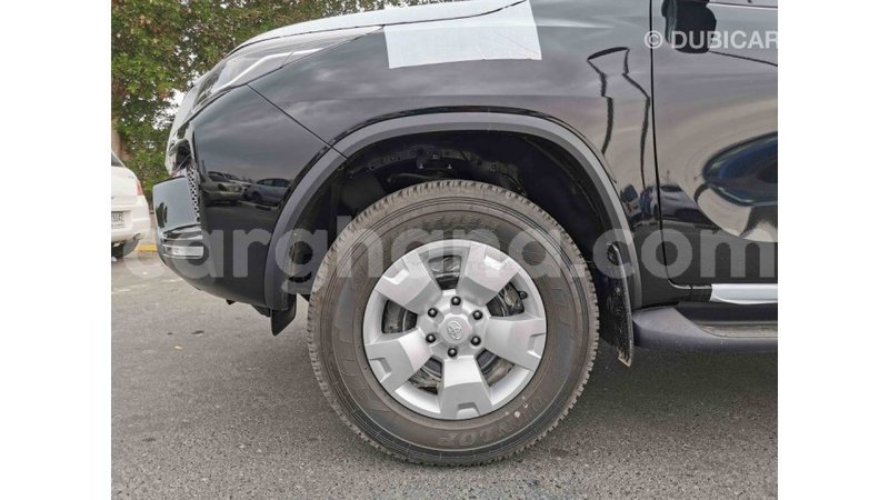 Big with watermark toyota fortuner ashanti import dubai 18188