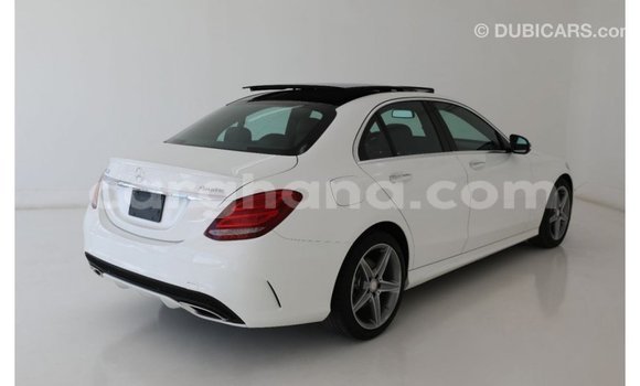 Ra Imported Mercedes-Benz A200 funfun Ọkọ̀ in Import - Dubai ni Ashanti Ra Imported Mercedes-Benz A200 funfun Ọkọ̀ in Import - Dubai ni Ashanti