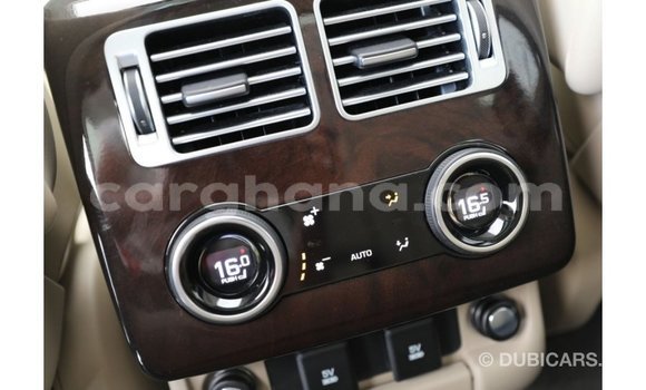 Ra Imported Land Rover Range Rover funfun Ọkọ̀ in Import - Dubai ni Ashanti Ra Imported Land Rover Range Rover funfun Ọkọ̀ in Import - Dubai ni Ashanti