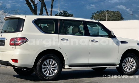 Sayi Imported Nissan Patrol White Mota in Import - Dubai a Ashanti Sayi Imported Nissan Patrol White Mota in Import - Dubai a Ashanti