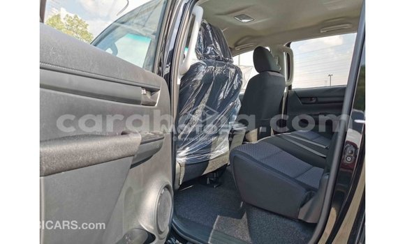 Sayi Imported Toyota Hilux Black Mota in Import - Dubai a Ashanti Sayi Imported Toyota Hilux Black Mota in Import - Dubai a Ashanti