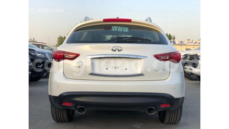 Big with watermark infiniti ex ashanti import dubai 18215