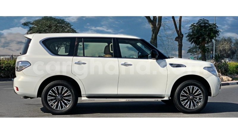 Big with watermark nissan patrol ashanti import dubai 18226