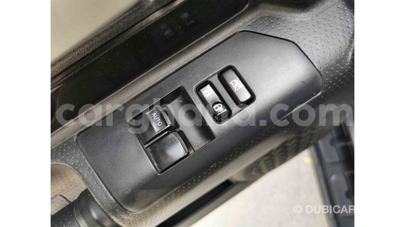 Big with watermark toyota fj cruiser ashanti import dubai 18234