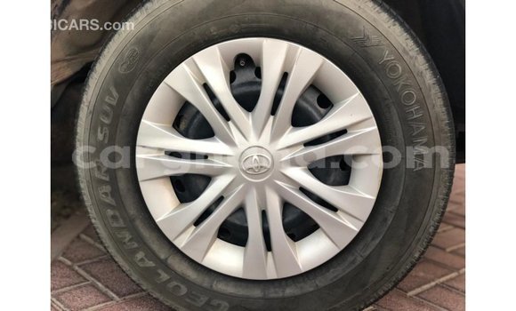 Ra Imported Toyota Hilux funfun Ọkọ̀ in Import - Dubai ni Ashanti Ra Imported Toyota Hilux funfun Ọkọ̀ in Import - Dubai ni Ashanti