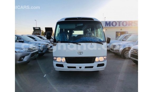 Buy Import Toyota Coaster White Car in Import - Dubai in Ashanti Buy Import Toyota Coaster White Car in Import - Dubai in Ashanti