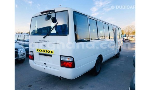 Buy Import Toyota Coaster White Car in Import - Dubai in Ashanti Buy Import Toyota Coaster White Car in Import - Dubai in Ashanti