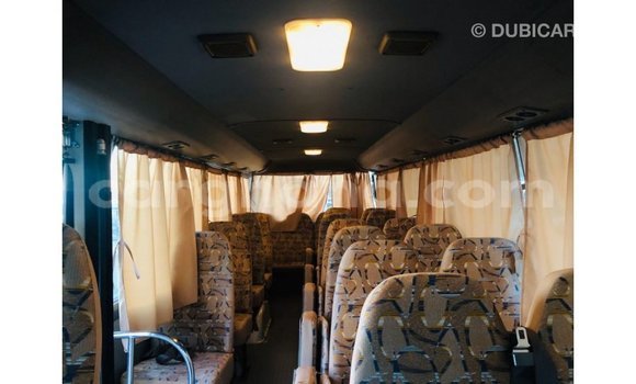 Ra Imported Toyota Coaster funfun Ọkọ̀ in Import - Dubai ni Ashanti Ra Imported Toyota Coaster funfun Ọkọ̀ in Import - Dubai ni Ashanti