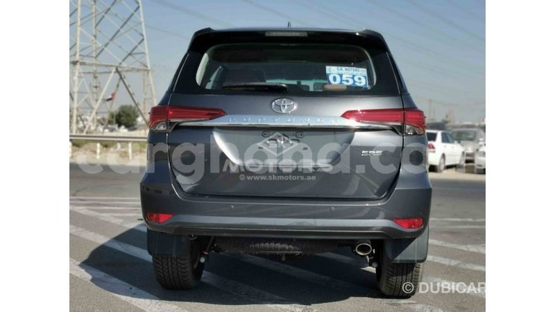 Big with watermark toyota fortuner ashanti import dubai 18259